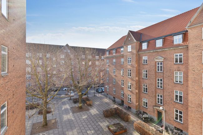 Aksel Møllers Have 24, 3. th, 2000 Frederiksberg